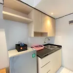 Spacious Studio Apartment At Jarrdin Cihampelas By Travelio