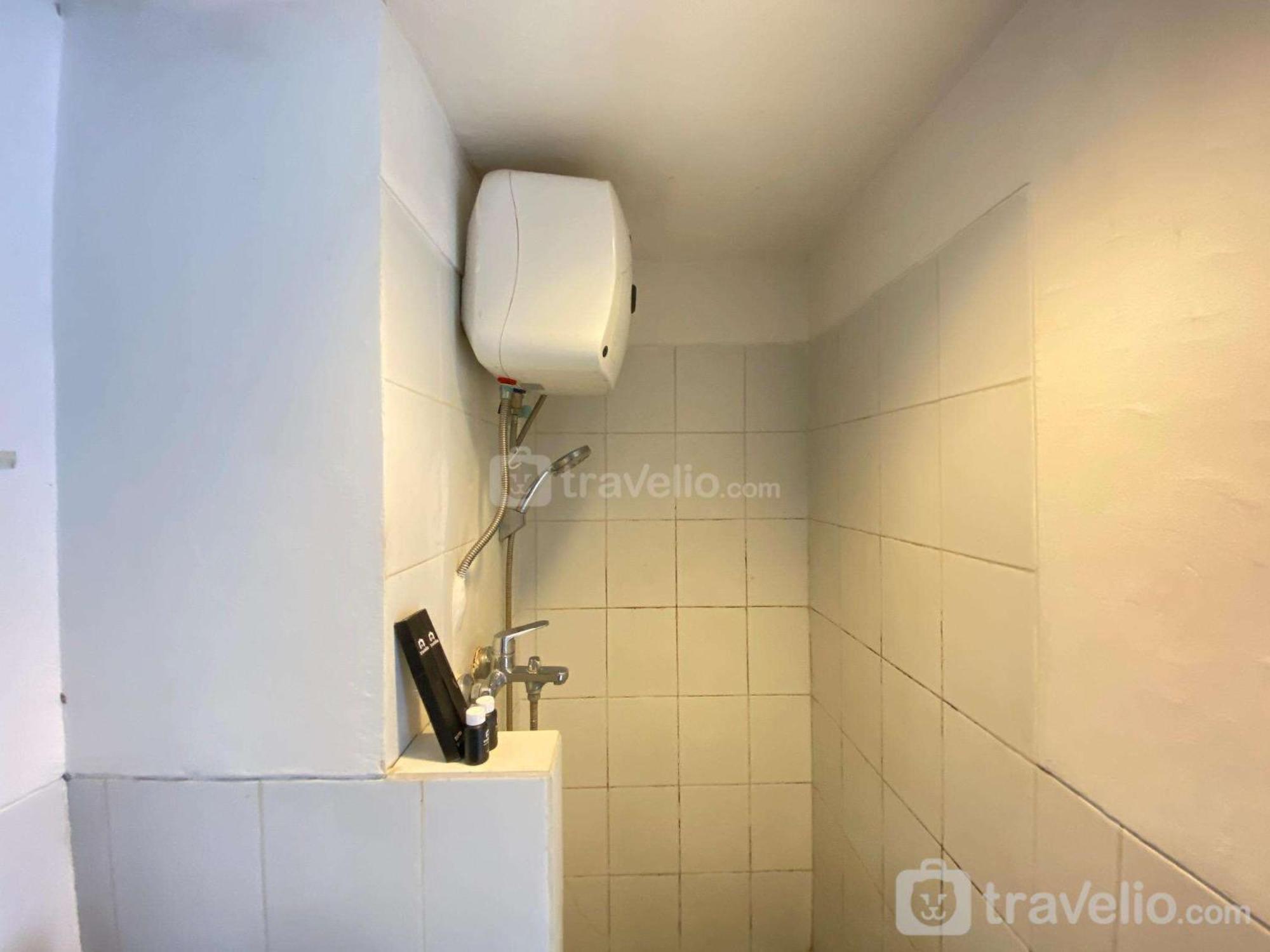 Spacious At Jarrdin Cihampelas By Travelio * Bandung